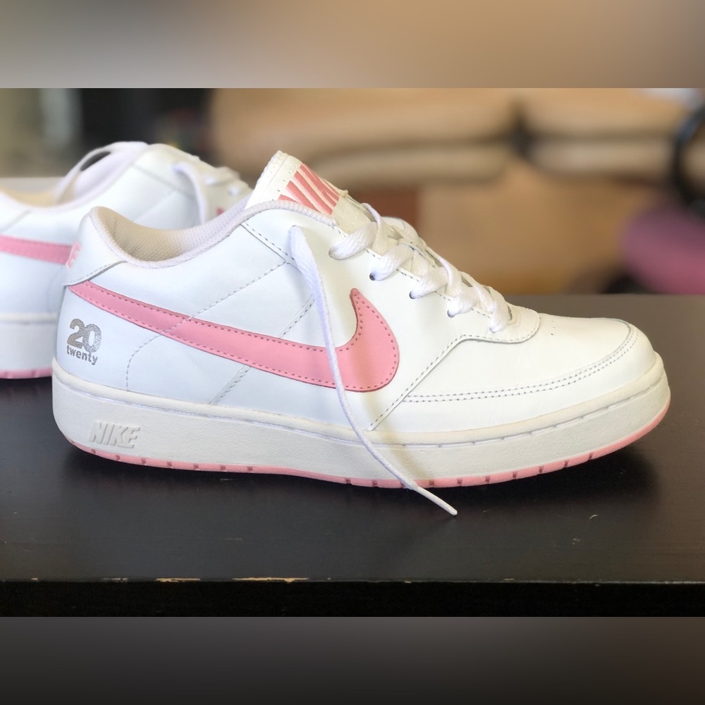 RARE Vintage NIKE 20 TWENTY sneakers size US 9.5 / UK 7 / EUR 41 / CM 26.5